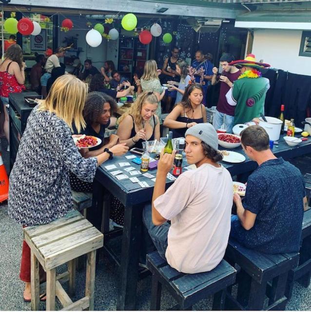 Mount Backpackers Hostel Mount Maunganui Bagian luar foto