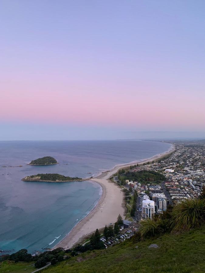 Mount Backpackers Hostel Mount Maunganui Bagian luar foto