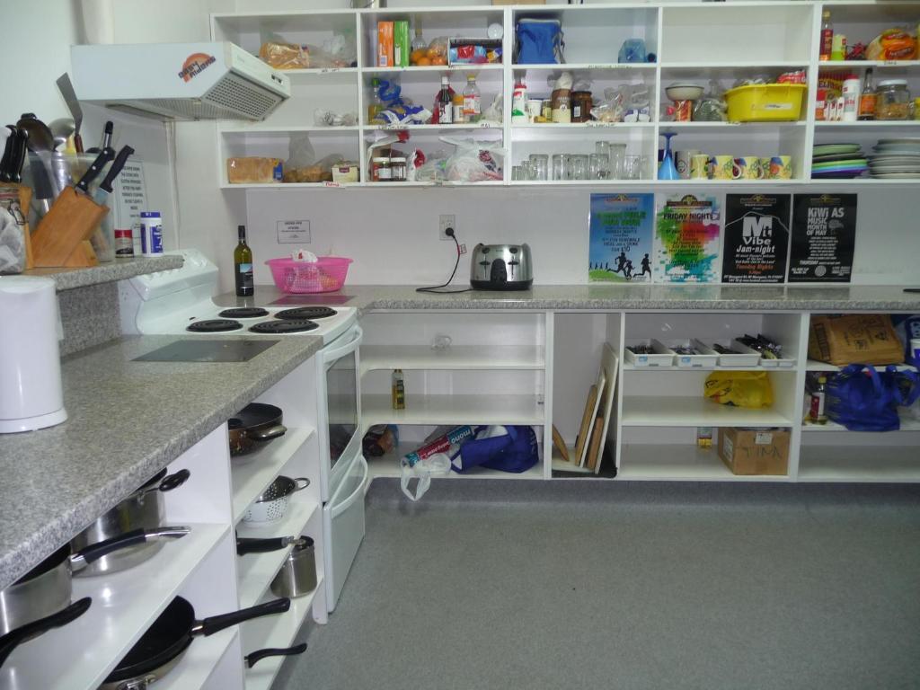 Mount Backpackers Hostel Mount Maunganui Bagian luar foto